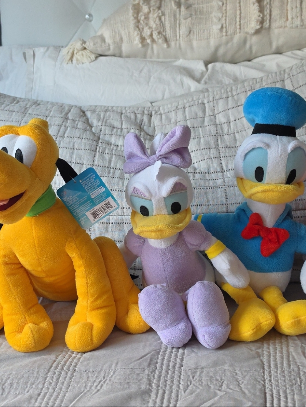 Disney Classic Characters Plush Set - Goofy, Donald, Daisy & Pluto (Multicolor)